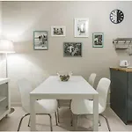 Chic Flat Duomo - Market Daire